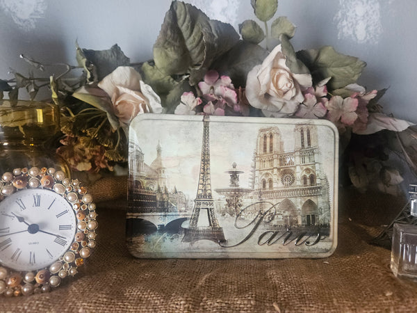 Paris Theme Shelf in a Box - 14 Piece Miscellaneous Home Decor