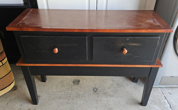 Unique Brown & Black 5 Piece 8 Drawer Dresser (Comes apart)