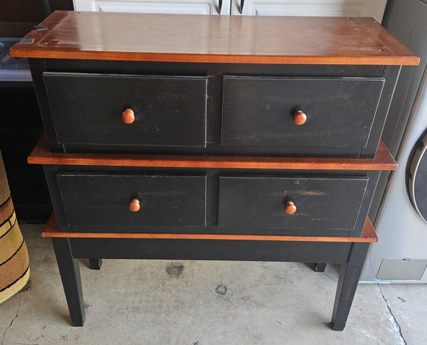 Unique Brown & Black 5 Piece 8 Drawer Dresser (Comes apart)