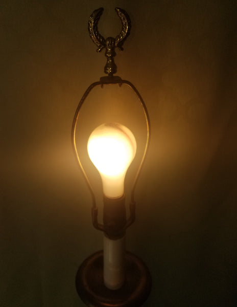 Sta-Tite Vintage Brass Large Footed Table Lamp