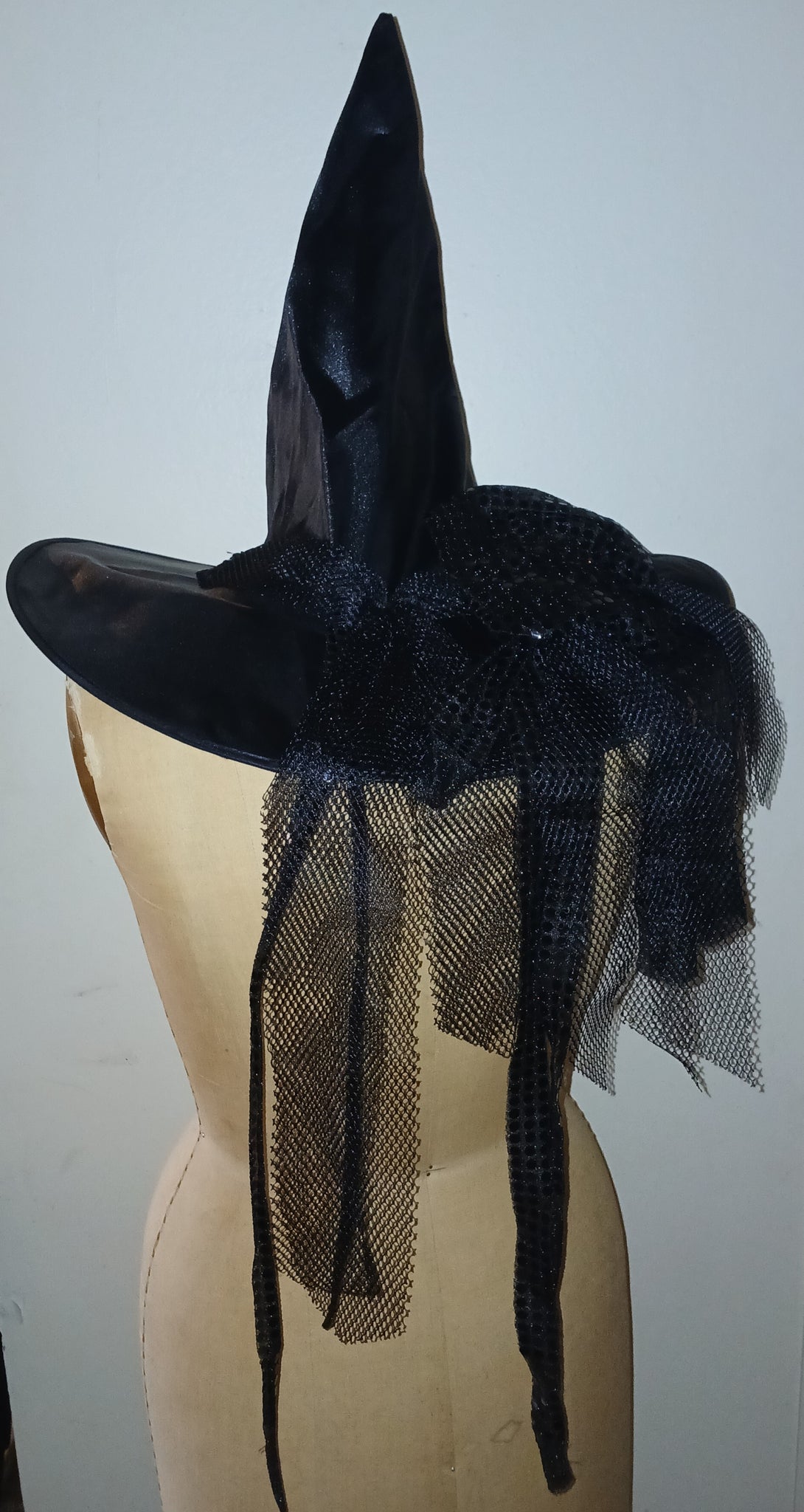 Sequence & Lace Black Witch Hat
