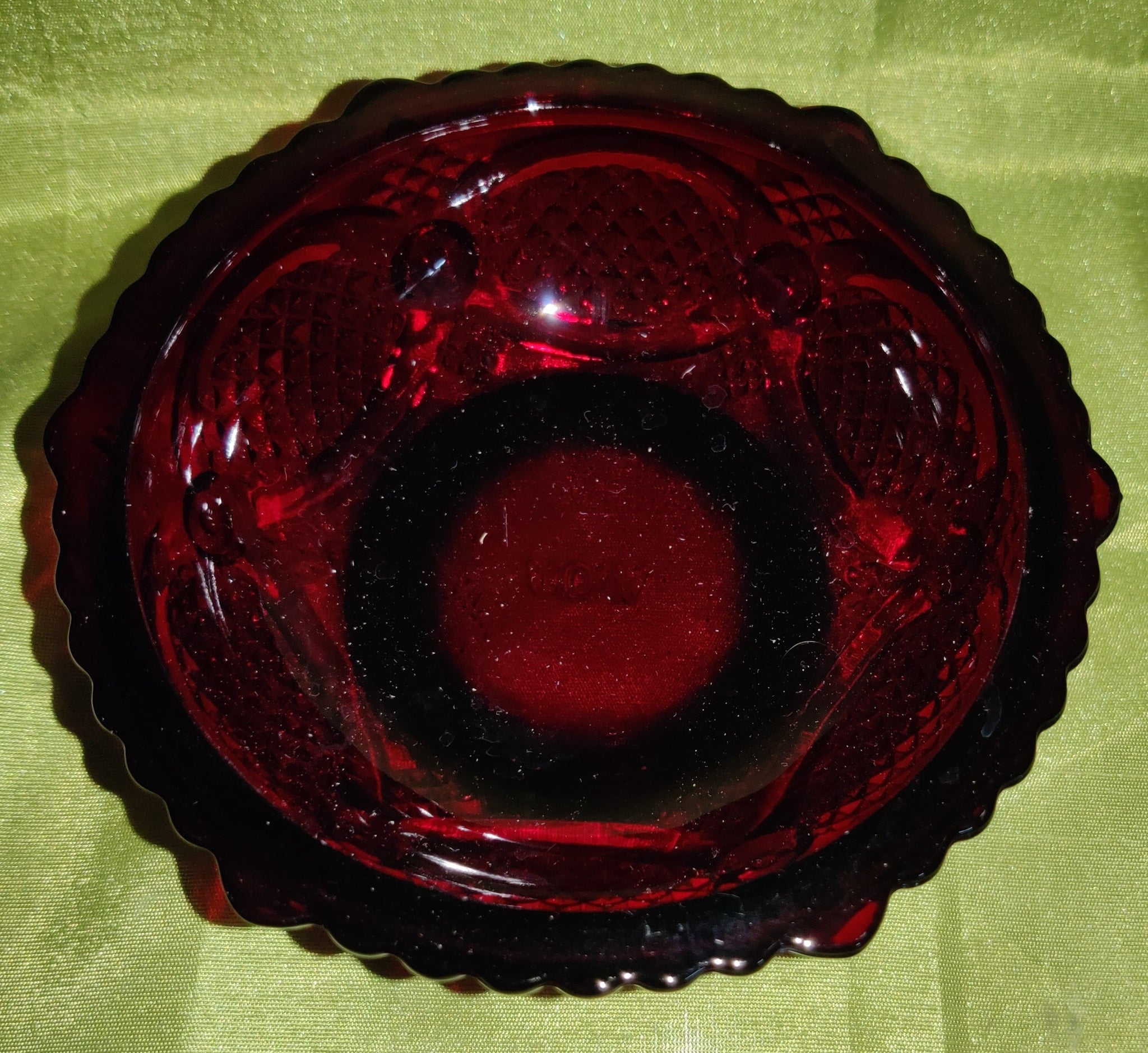 1876 AVON Ruby Red Cape Cod 5.25" Soup & Dessert Bowl