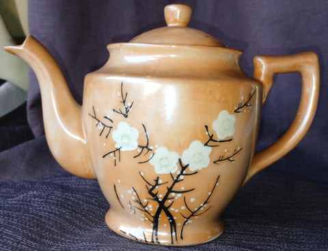 Lusterware Japan Gold Floral Teapot