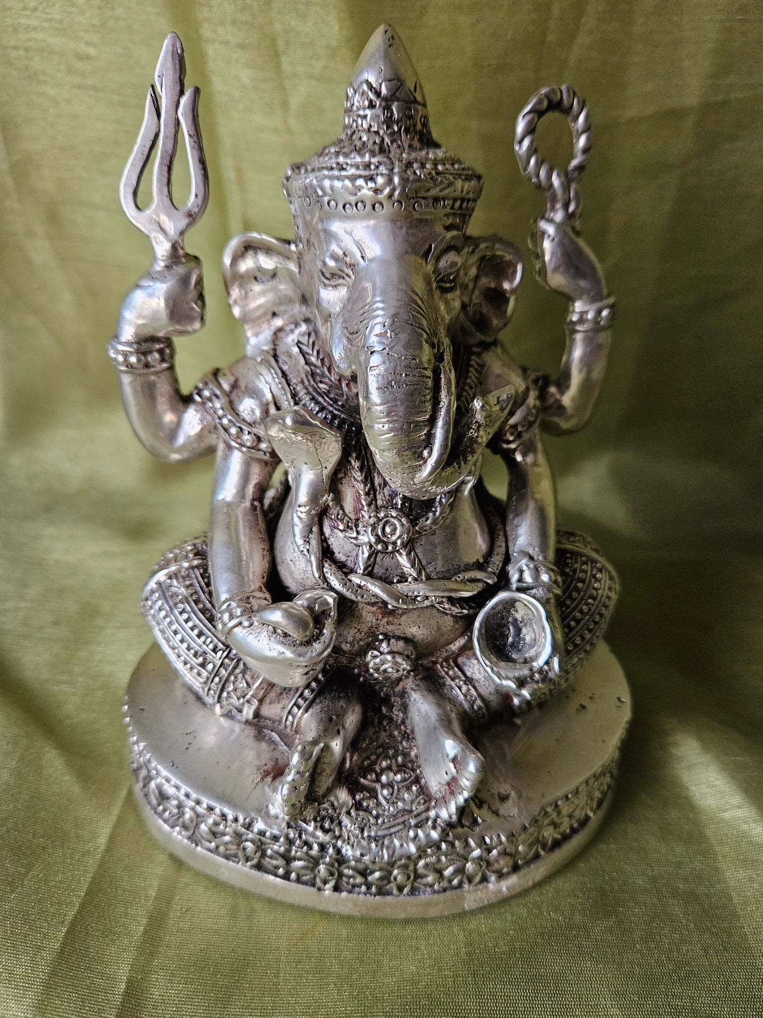 Brand New Ganesh Heavy Silver Statue
