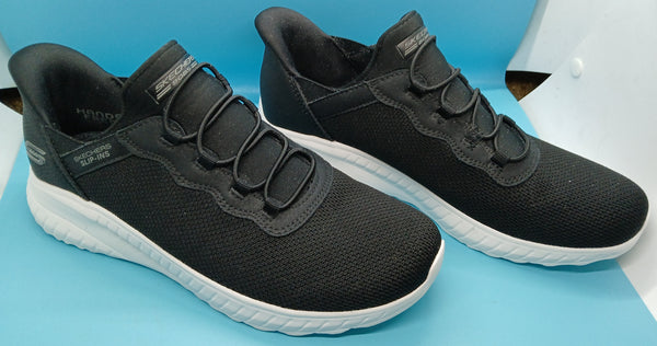 Size 8 Black Memory Foam Bob’s Skechers Slip In Shoes Women’s Comfort Walking Shoe