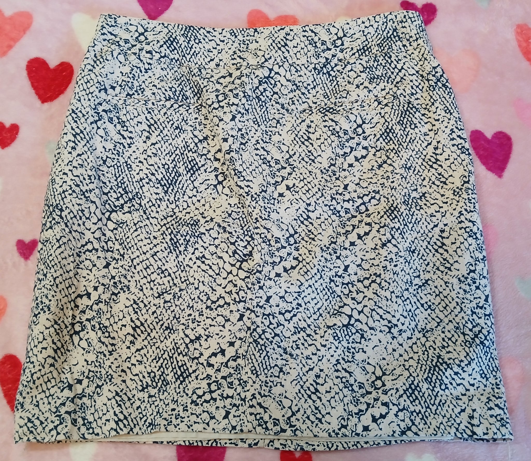 Size 4 CAROLE LITTLE Animal Print A-line Skirt