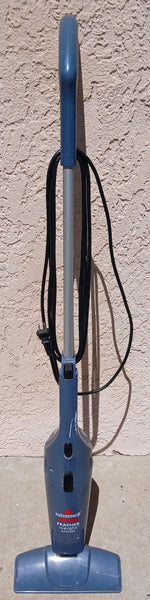 BISSELL Feather Weight Bagless Vacuum Cleaner Model 3106-L