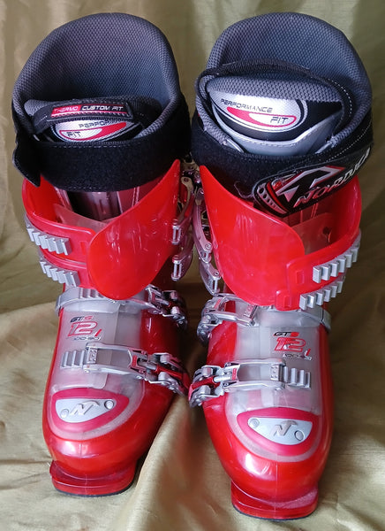 Women's Nordica Performance Fit 27.0 / 27.5 Red 100-90 Ski / Snowboarding Boots