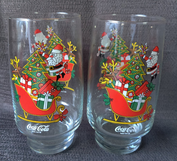 Set of 2 Vintage Coca Cola Christmas 16 oz Drinking Glasses