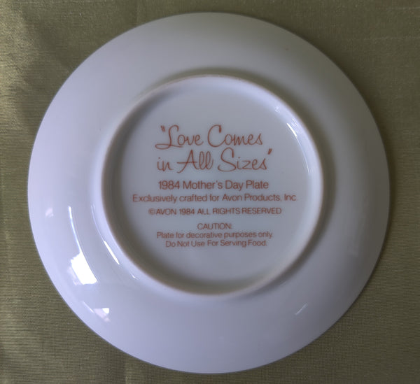 5" Vintage Avon Mother's Day Collectible Plate Love Comes In All Sizes