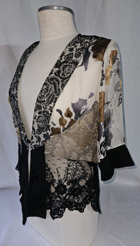 Petite Medium 2AS Multi-Pattern Black Lace Jacket