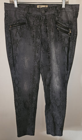 Size 14 DEMOCRACY Liberty Skinny Black Snake Skin Zipper Jeans