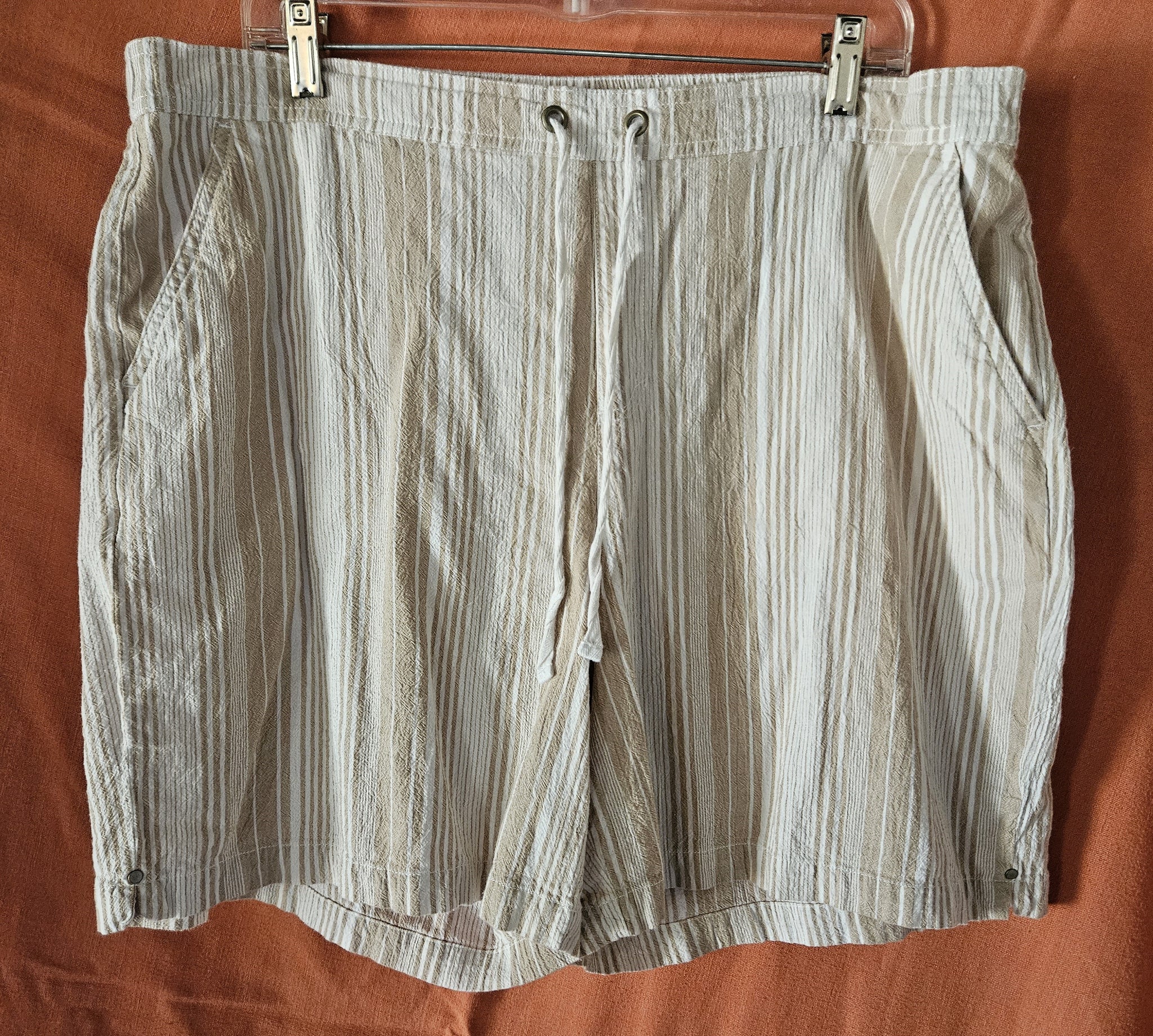 XXL CROFT & BARROW Tan & Cream Striped Drawstring Shorts
