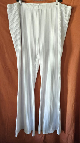 4XL SHEIN CURVE White Flare Pants