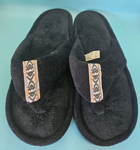Size 9.5 / 10 ISO TONER Black Cloth Slippers w/ Aztech Accent