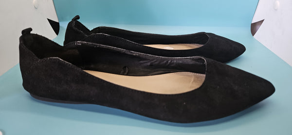 Size 9 FOREVER 21 Black Suede Pointed Toe Flat Shoes