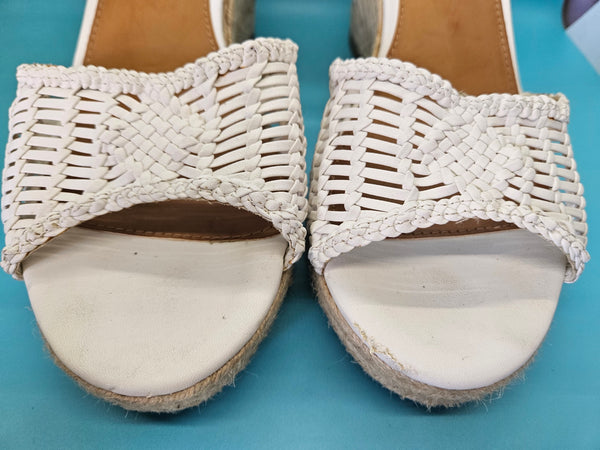Size 11 ANNA White Open Toe 4" Wedges
