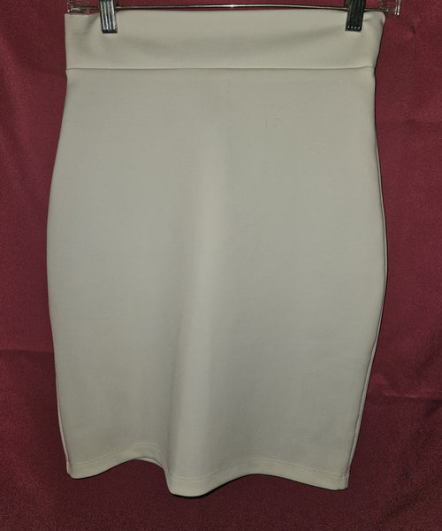 Small FOREIGN EXCHANGE White Bodycon Skirt