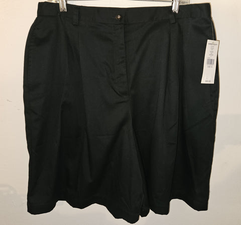 Sz 18 Brand New KAREN SCOTT Black Shorts