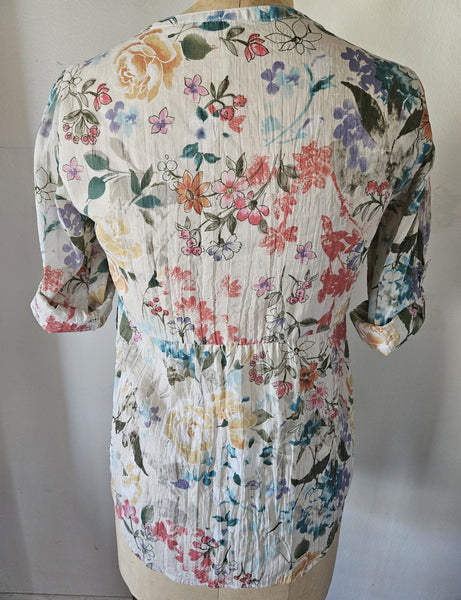 Medium GRAND & GREENE Floral Blouse