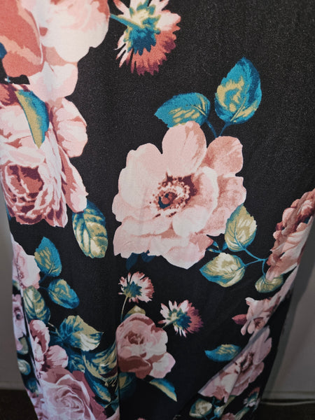 2X VIBE SPORTSWEAR Long Black Floral Hooded Dress