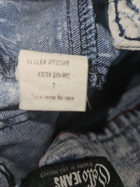 Size 7 CELLO JEANS Triple Button Jeans