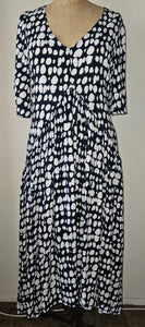 Size 22/24 Brand New EVANS Blue & White Dress