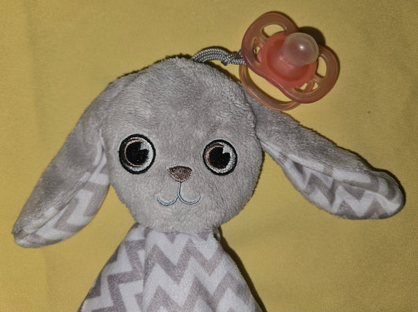 BOOGINHEAD Gray & White Bunny Rabbit Pacifier Teething Lovey Cloth Soother