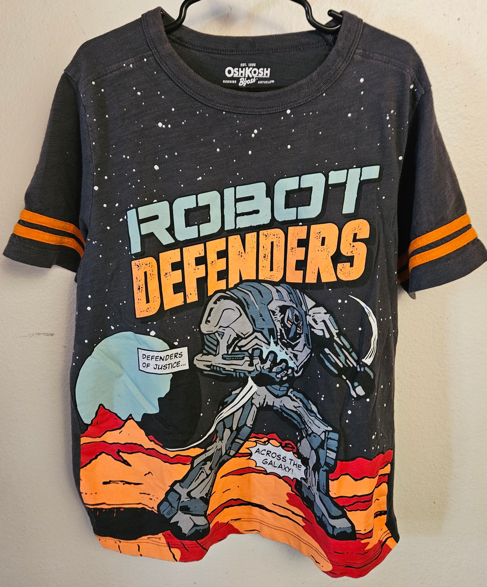 Kids Size 8 Boys OSHKOSH "Robot Defender" Graphic Shirt