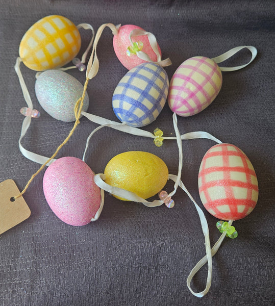 Brand New 70" Colorful Egg Garland Strand