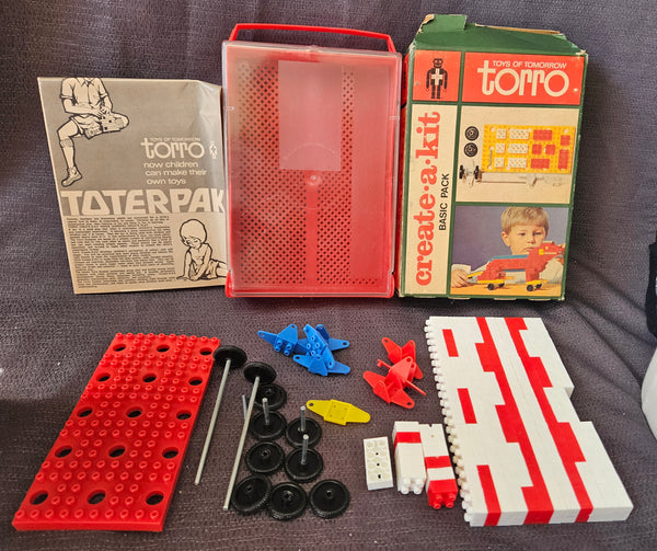 1960's TOYS OF TORRO Create a Kit Basic Pack