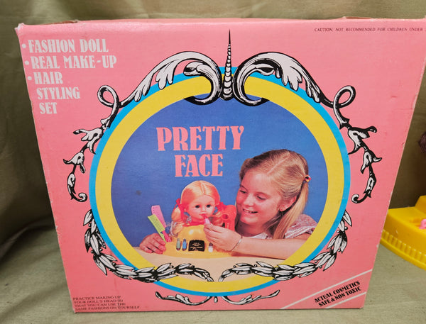 PRETTY FACE Vintage Fashion Doll Real Make-up Syling Set