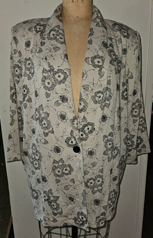 3X KENSINGTON SQUARE Tan & Black Floral Jacket