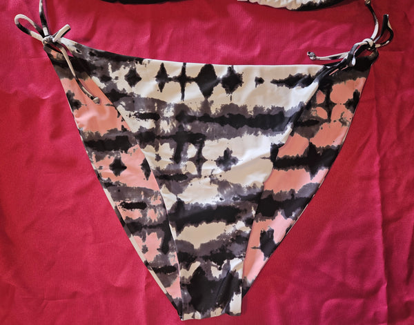 SHEIN 4X Black & White 2-Piece Bikini Bathing Suit