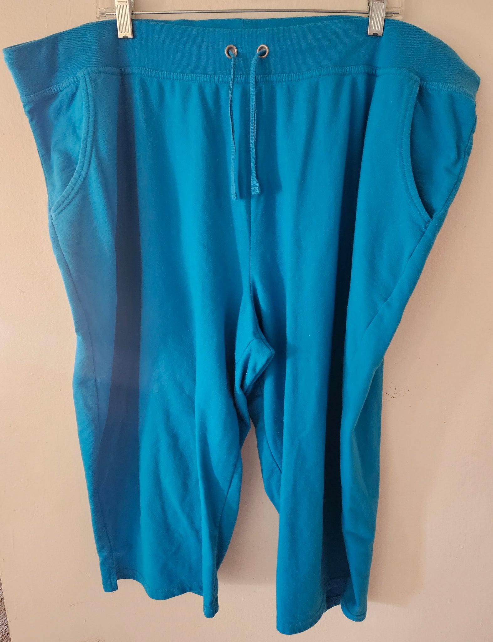 4X JMS Aqua Blue Drawstring Capri Sweatpants