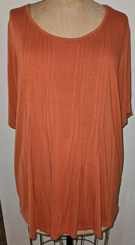 Size 22/24 AVENUE Orange Short Sleeve Pleated Blouse