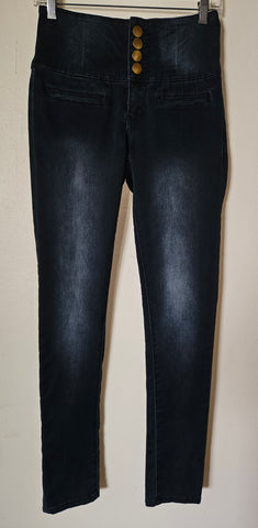 Size 4 ARDEN B Dark Fashion Jeans
