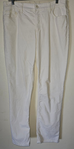 Size 12 ST JOHN'S BAY White Straight Leg Cordurouy Pants