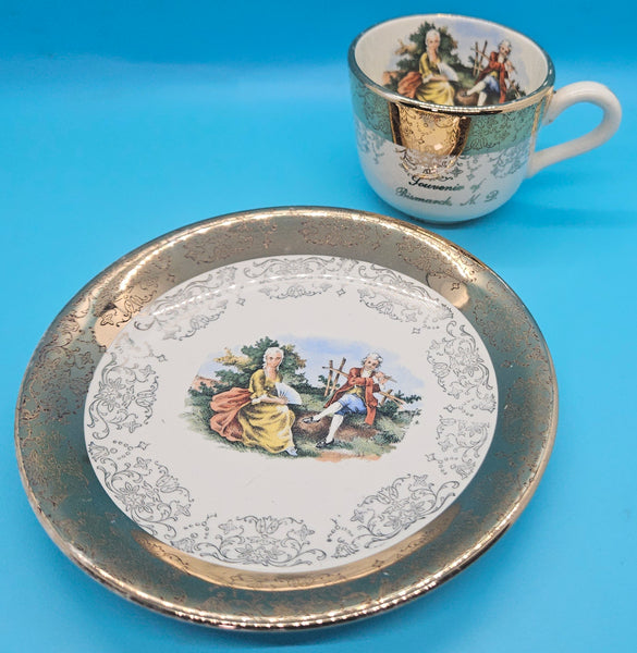CREST-O-GOLD 22K Warranted Victorian 4 oz Tea Cup & Saucer