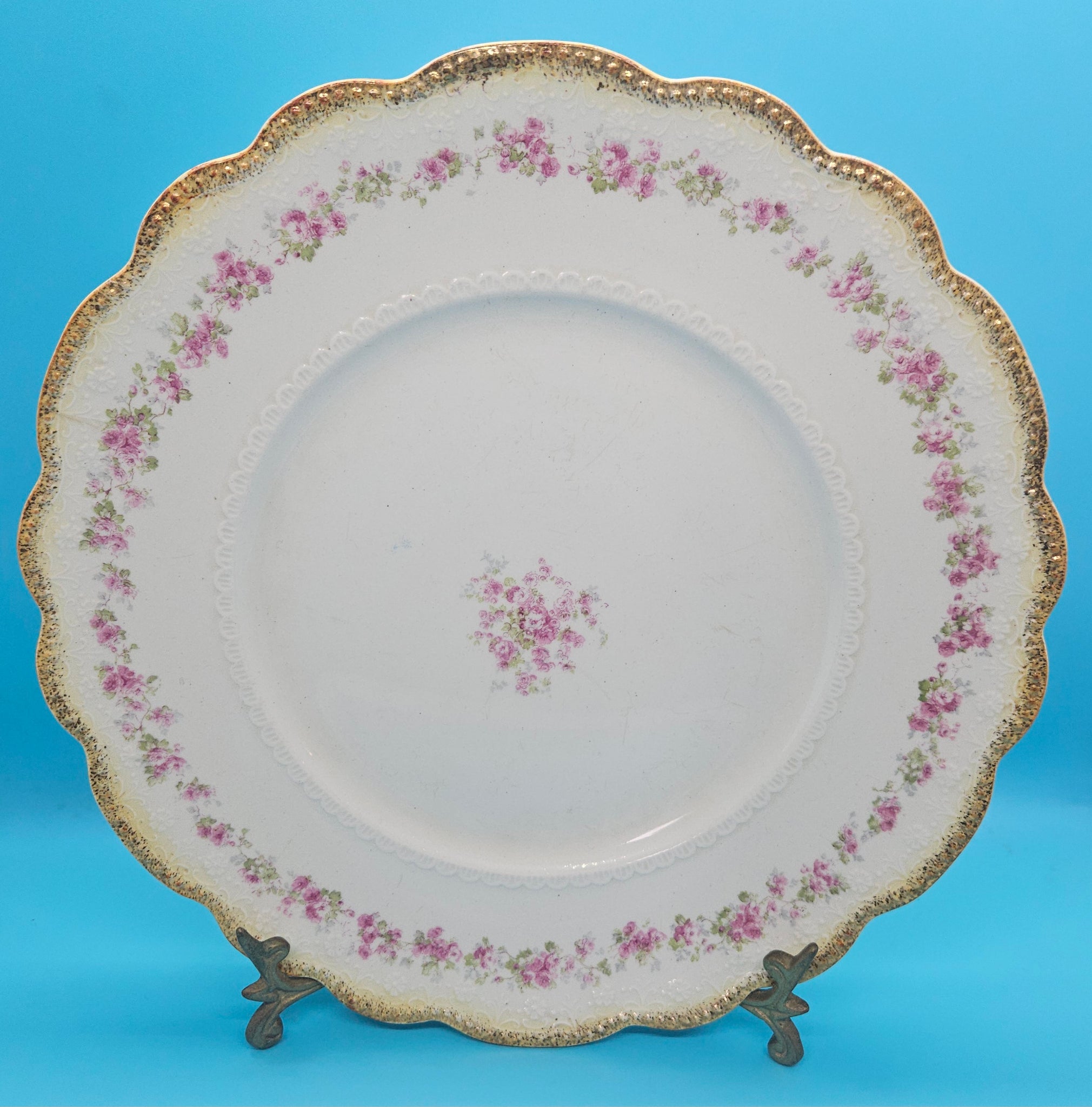 W.H. GRINDLEY & CO Vintage 8 3/4" Pink Floral Plate w/ Gold Trim