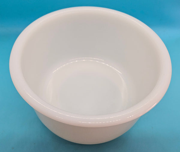 Milk Glass 1.5 Quart Bowl
