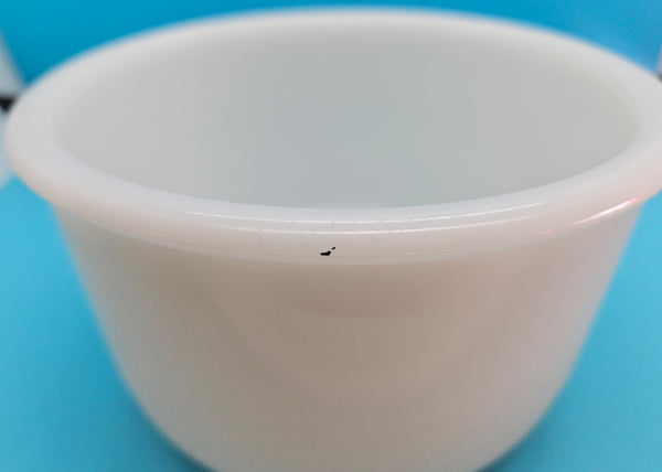 Milk Glass 1.5 Quart Bowl