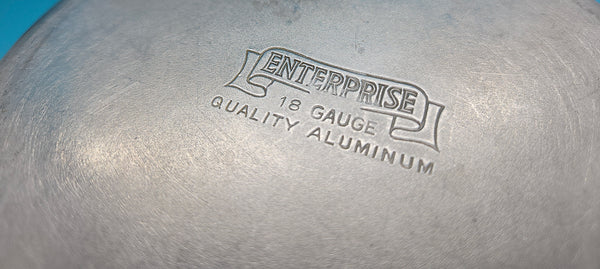 Vintage ENTERPRISE 1.5 Quart Aluminum Sauce Pan