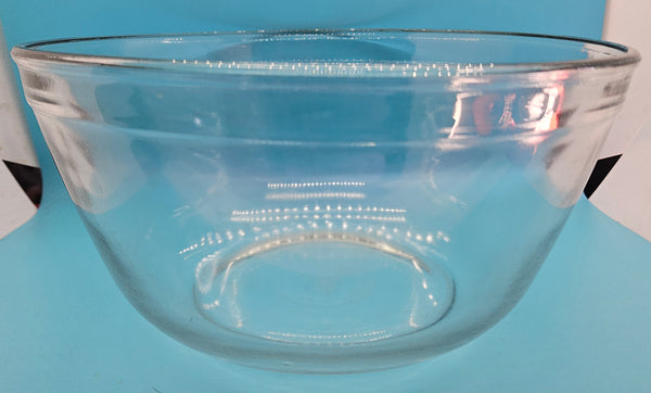 Vintage ANCHOR HOCKING 4 Quart Glass Bowl