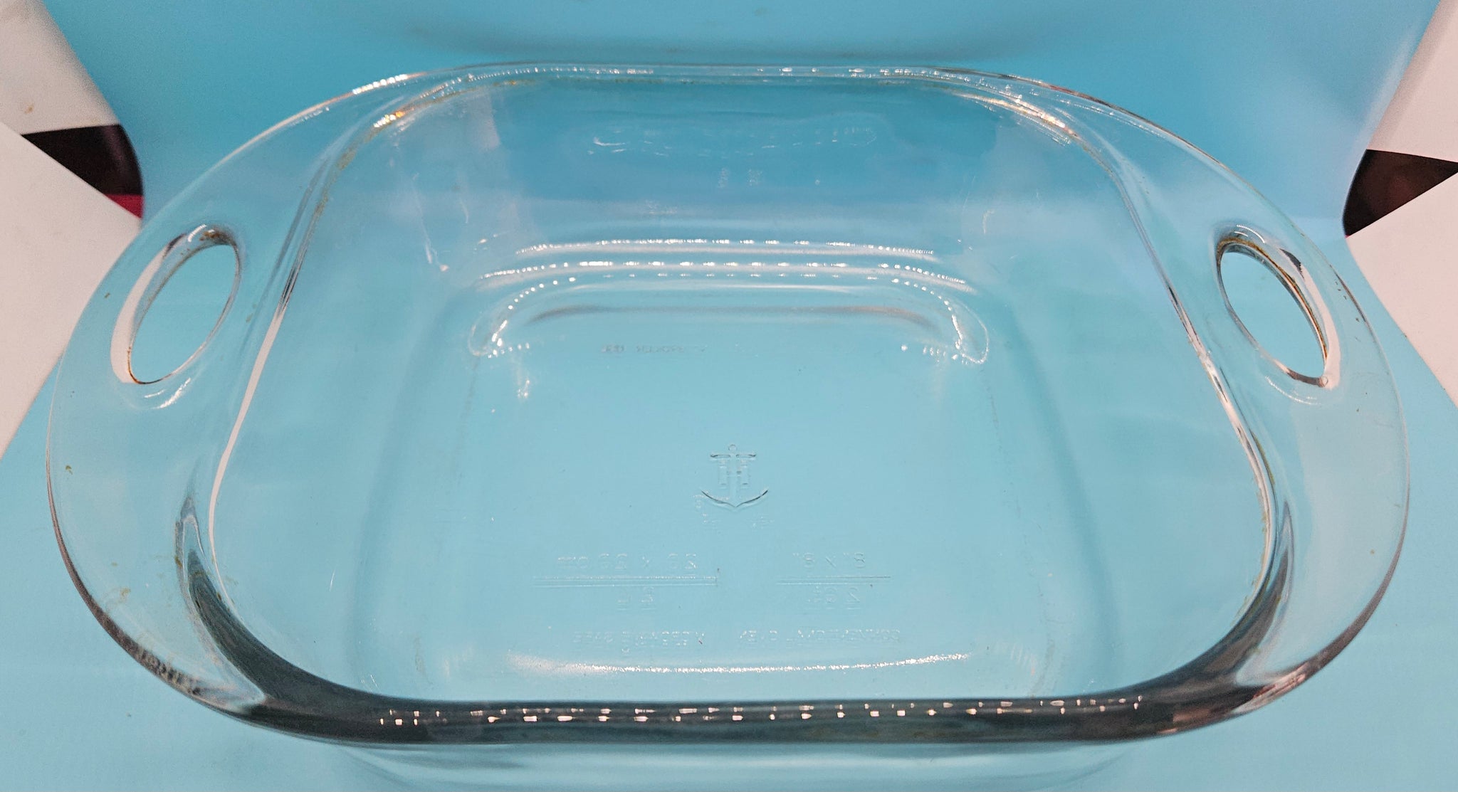 Vintage ANCHOR HOCKING 2 Quart Glass Baking Dish w/ Handles