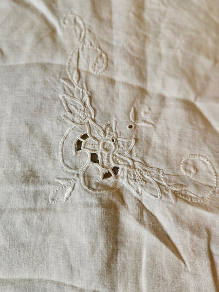 White Square Vintage 42" x 42" Cutwork Embroidery Tablecloth / Table Topper