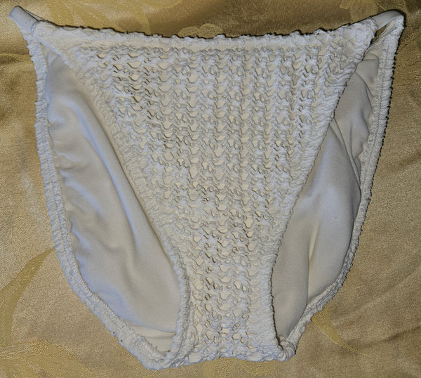 Women's Medium White Crochet Look String Bikini