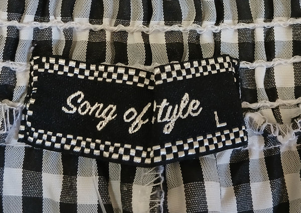 Large SONG OF STYLE Black & White Checkered Off The Shoulder Shirt