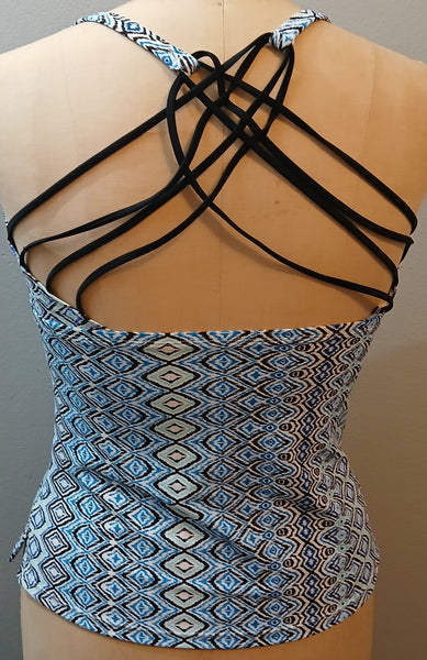 XL ISLAND ESCAPE Blue & Blank Tankini Bathing Suit Top