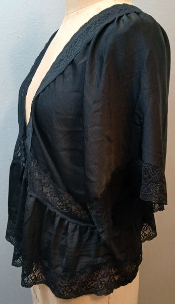 XXXL FOREVER 21 Black Lace Blouse